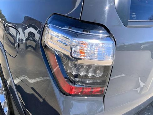 Used 2024 Toyota 4Runner SR5 Premium image 27