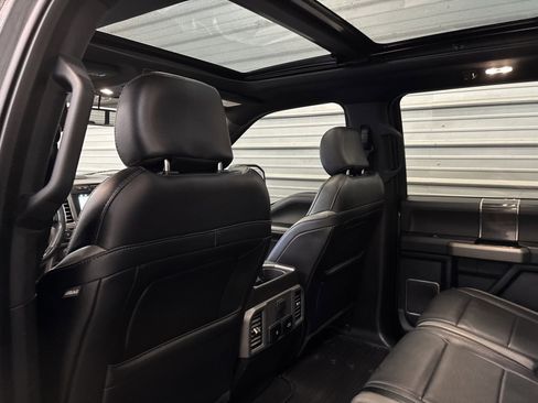 Used 2018 Ford F150 Raptor w/ Equipment Group 802A Luxury image 26