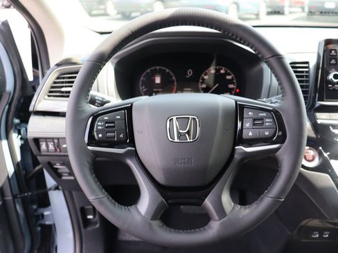 Certified 2026 Honda Odyssey Elite image 34