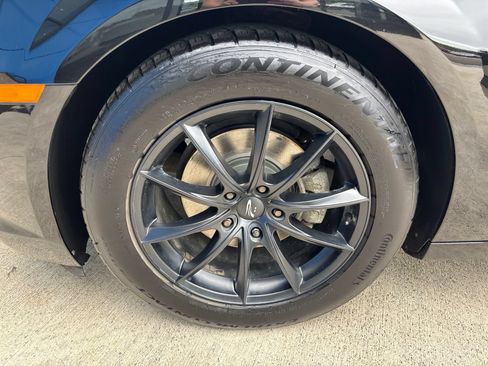 Used 2015 Chevrolet Camaro LS RWD image 22