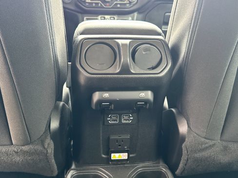 Used 2023 Jeep Wrangler Unlimited Sahara w/ Cold Weather Group AWD/4WD image 24