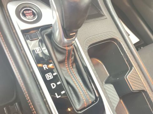 Certified 2022 Nissan Sentra SR w/ Midnight Edition FWD image 23