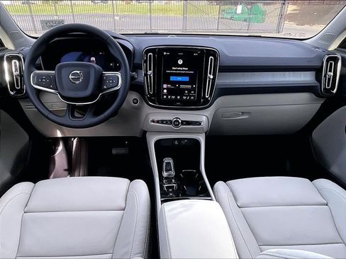 New 2026 Volvo XC40 B5 Plus w/ Protection Package Premier image 7