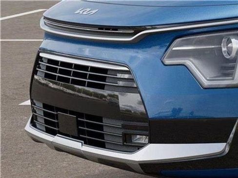 New 2025 Kia Niro EX Touring image 93