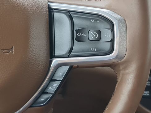 Used 2019 RAM 1500 Laramie image 25