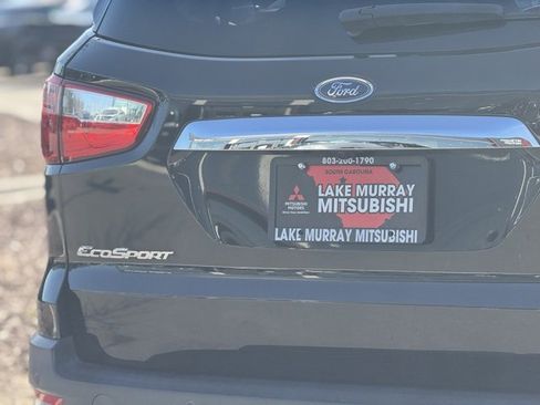 Used 2020 Ford EcoSport Titanium image 11