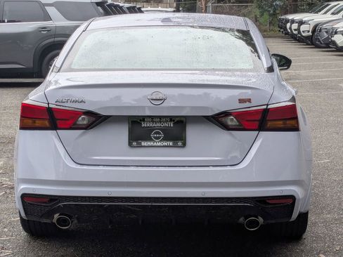 New 2025 Nissan Altima 2.5 SR w/ SR Premium Package image 6