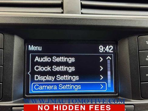 Used 2019 Ford Explorer XLT w/ Class III Trailer Tow Package image 31