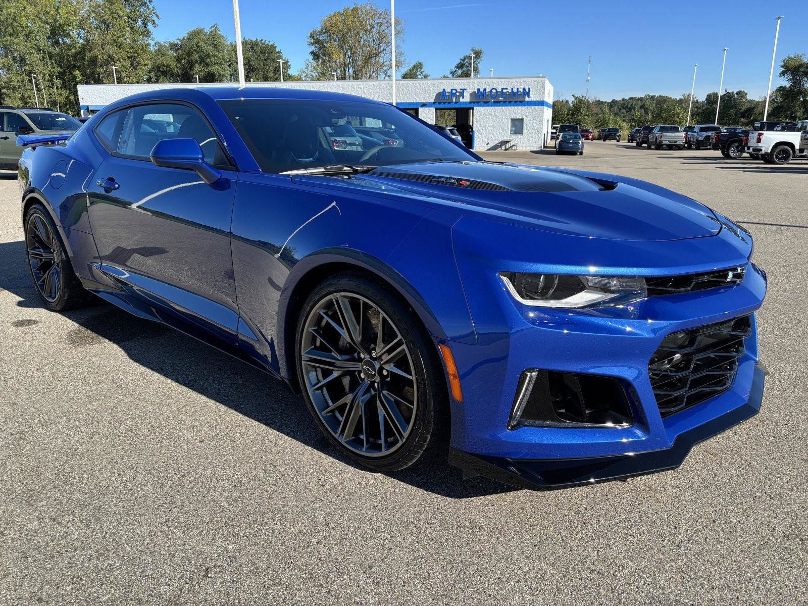 Used 2021 Chevrolet Camaro ZL1 RWD image 5