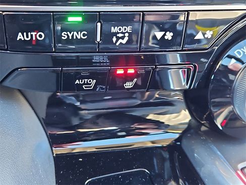 Used 2023 Acura MDX SH-AWD w/ Technology Package image 22