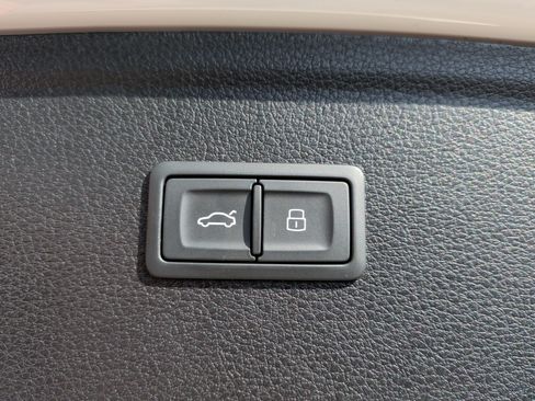 Used 2022 Audi Q5 2.0T Premium Plus image 40