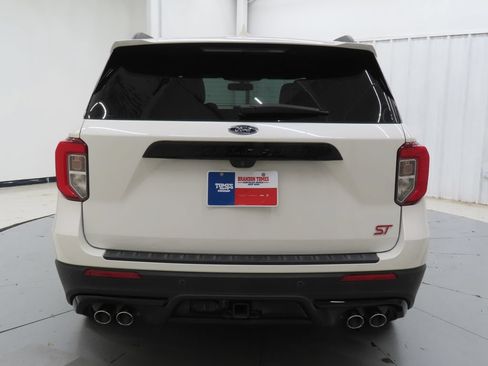 Used 2023 Ford Explorer ST w/ Equipment Group 401A AWD/4WD image 4
