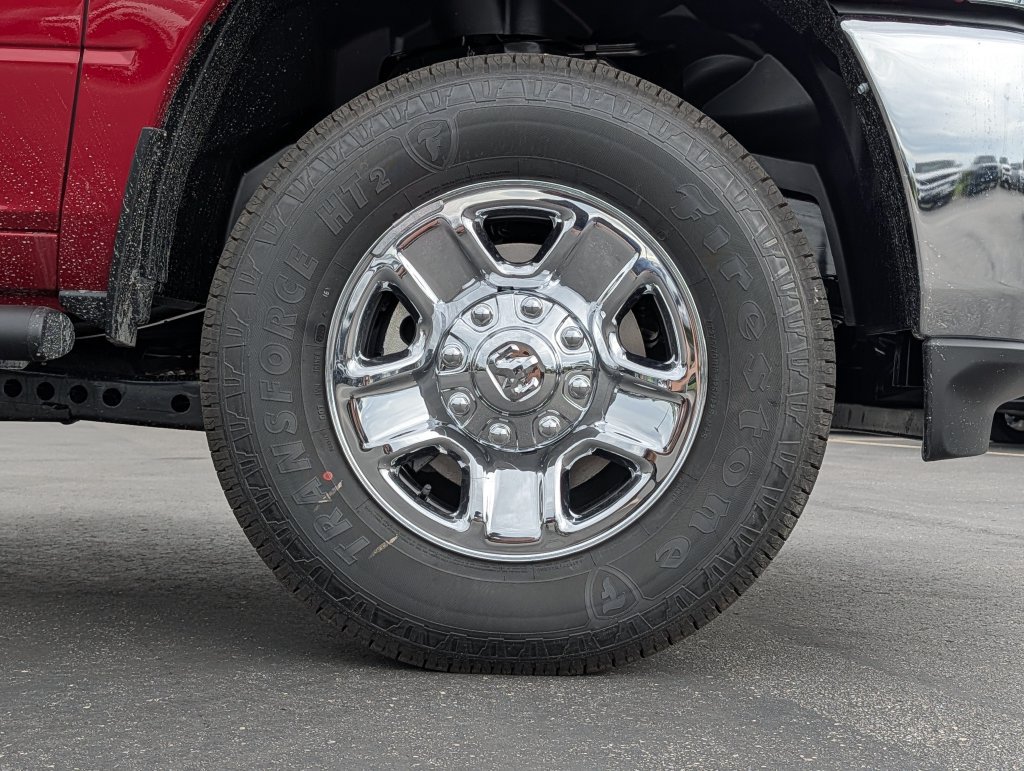 New 2026 RAM 2500 Tradesman AWD/4WD image 4