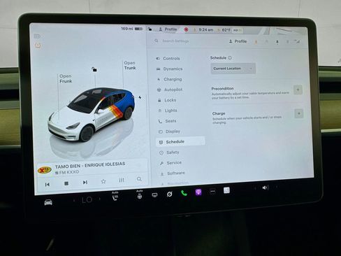 Used 2022 Tesla Model Y Long Range AWD/4WD image 39