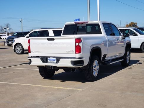 Used 2021 Chevrolet Silverado 2500 High Country image 7