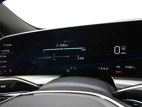 New 2025 Cadillac Lyriq Sport image 25