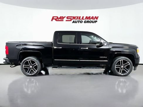 Used 2015 GMC Sierra 1500 Denali w/ Driver Alert Package AWD/4WD image 8