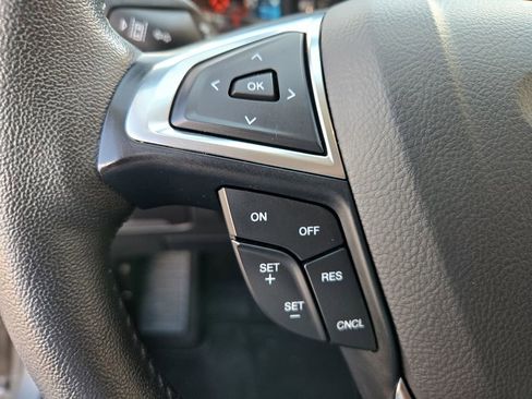 Used 2024 Ford Edge Titanium image 15