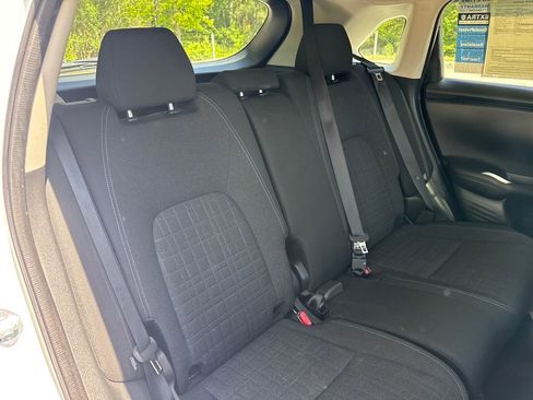 Used 2023 Honda HR-V LX image 33