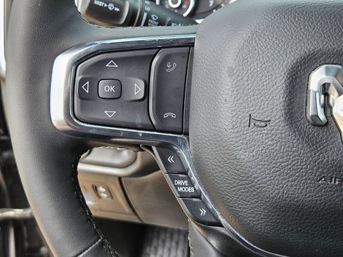 Used 2026 RAM 1500 Laramie AWD/4WD image 19