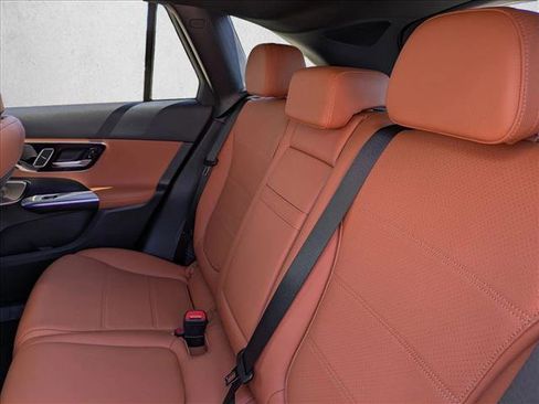 New 2026 Mercedes-Benz GLC 300 image 18