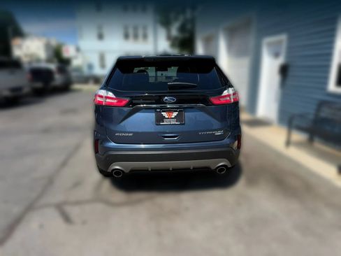 Used 2019 Ford Edge Titanium w/ Cold Weather Package AWD/4WD image 8
