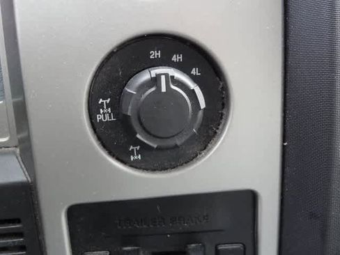 Used 2013 Ford F150 XLT w/ XLT Chrome Pkg image 15