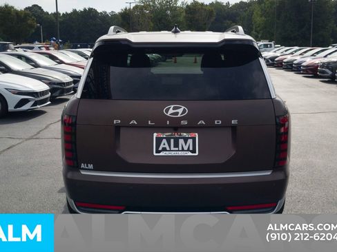 Used 2026 Hyundai Palisade Calligraphy FWD image 7