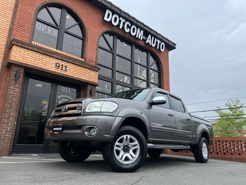 Used 2004 Toyota Tundra SR5 AWD/4WD image 3