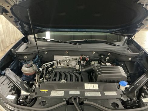 Used 2021 Volkswagen Atlas SEL image 3