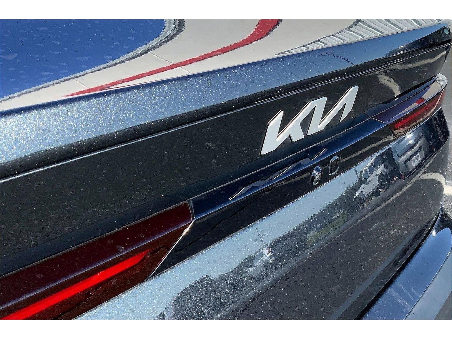 Used 2025 Kia K4 FWD image 29