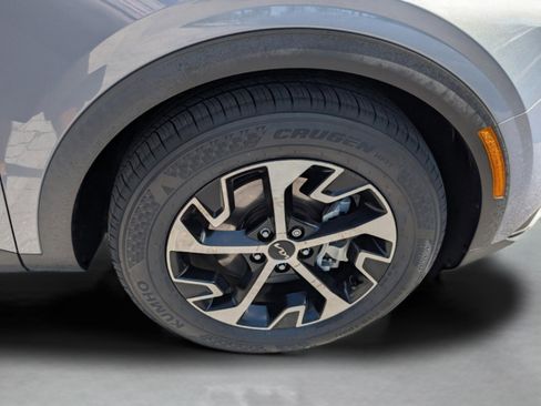Used 2023 Kia Sportage EX FWD image 43