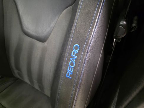 Used 2017 Ford Focus RS AWD/4WD image 21
