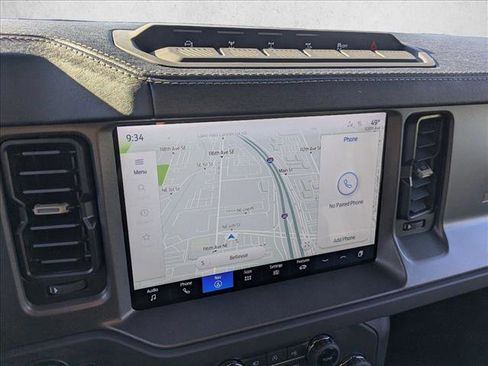 New 2025 Ford Bronco Badlands image 13