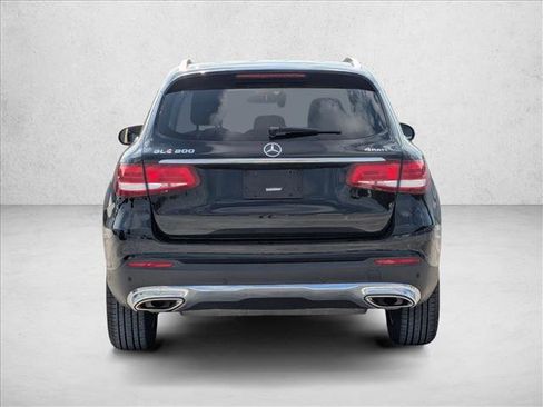 Used 2019 Mercedes-Benz GLC 300 4MATIC image 6