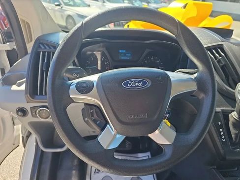 Used 2017 Ford Transit 350 XL image 14