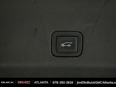 Certified 2023 GMC Yukon SLT image 34