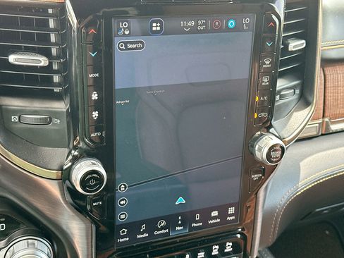 Used 2022 RAM 1500 Limited AWD/4WD image 18