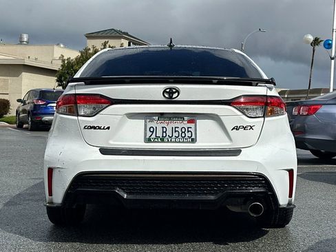 Used 2021 Toyota Corolla SE w/ Carpet Mat Package (TMS) image 4