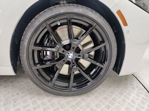 Used 2026 BMW 840i w/ M Sport Professional Package image 4