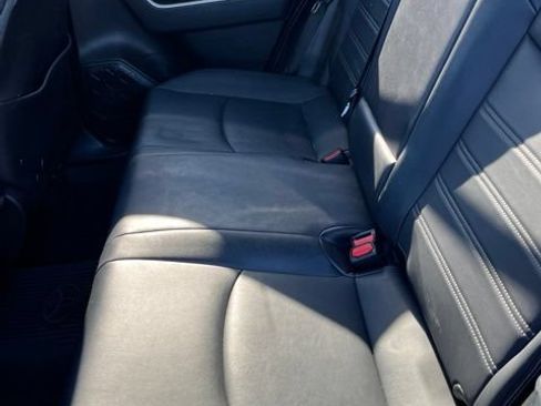 Used 2021 Toyota RAV4 XLE Premium AWD/4WD image 11