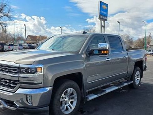 Used 2017 Chevrolet Silverado 1500 LTZ w/ LTZ Plus Package image 3
