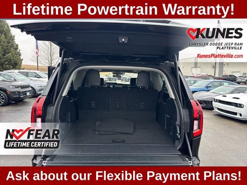 Used 2025 Ford Expedition Max Platinum image 29