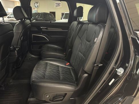 Used 2024 Kia Telluride EX X-Line AWD/4WD image 8