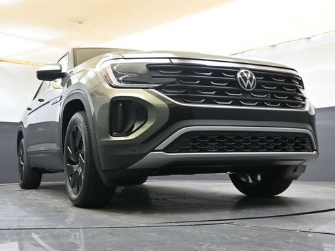 New 2026 Volkswagen Atlas Cross Sport SE AWD/4WD image 44