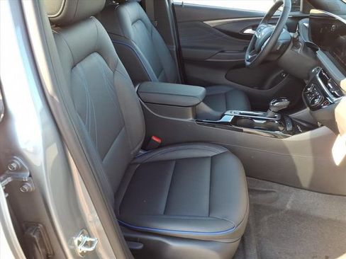 New 2026 Buick Envista Sport Touring w/ Convenience I Package FWD image 23