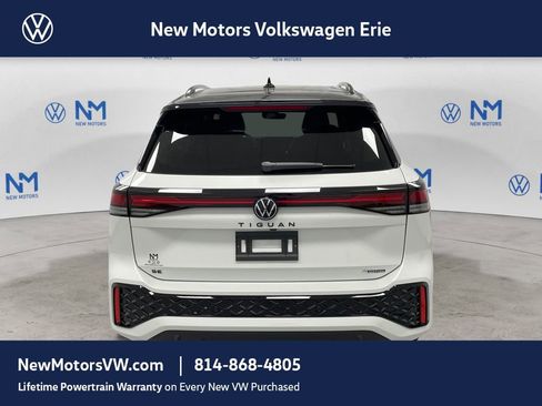 New 2026 Volkswagen Tiguan SE R-Line AWD/4WD image 3