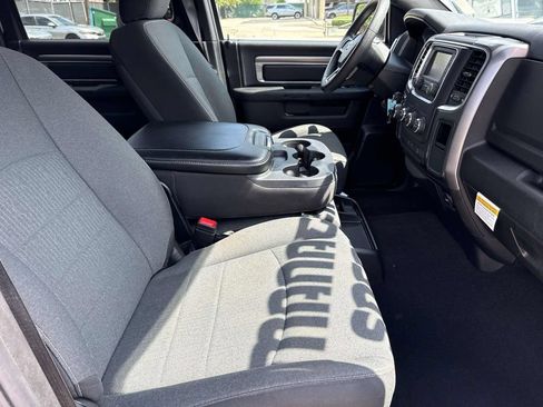 Used 2024 RAM 1500 Warlock RWD image 10