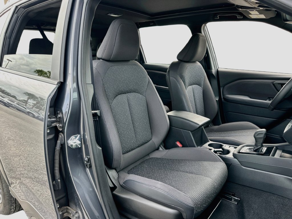 Certified 2025 Subaru Forester Premium AWD/4WD image 27