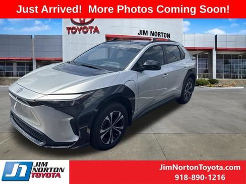 Used 2024 Toyota bZ4X FWD w/ Weather Package image 2